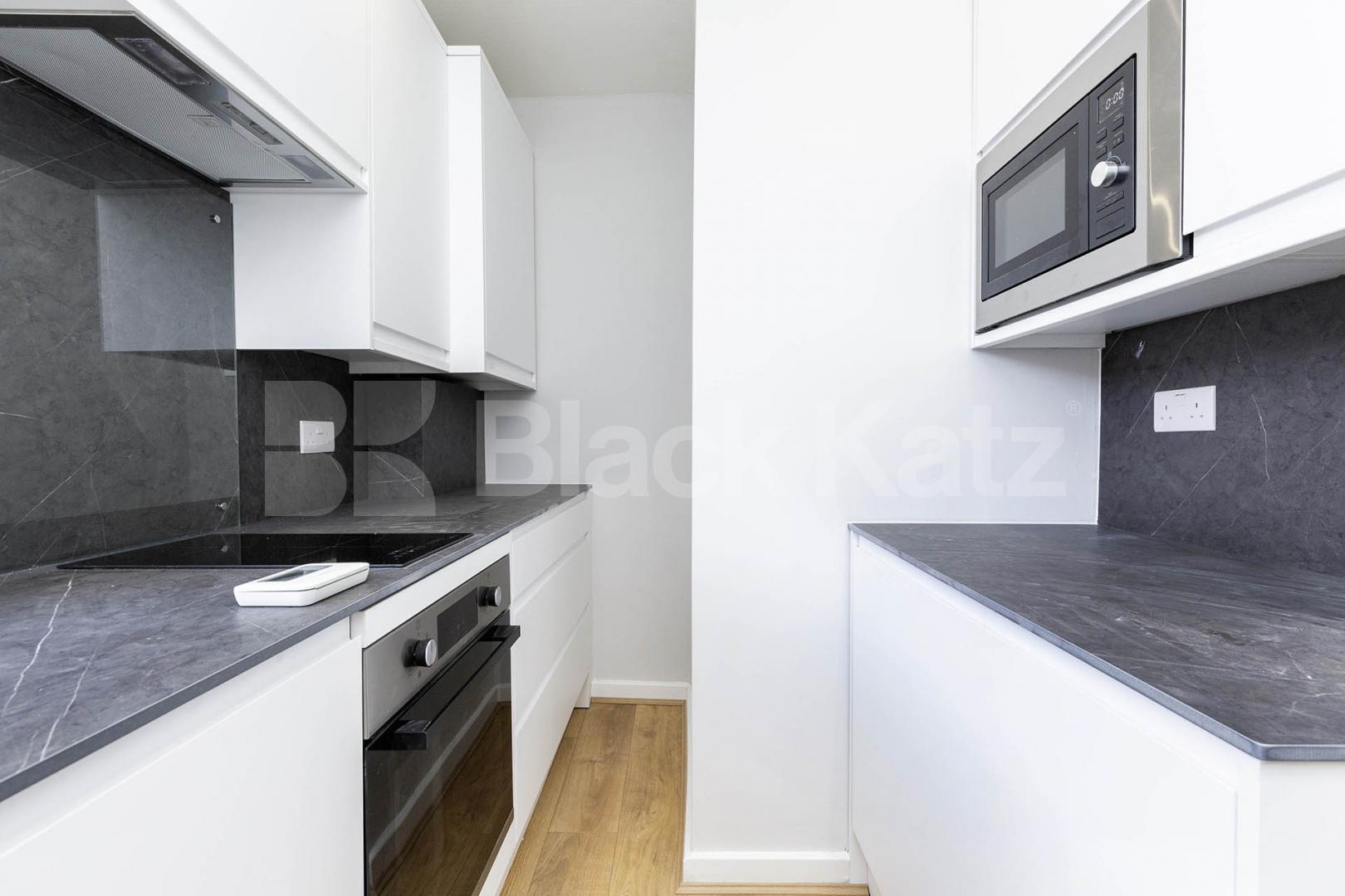 Newly refurbished one bed in Marylebone and mins to Regents Park Bell Street, Marylebone